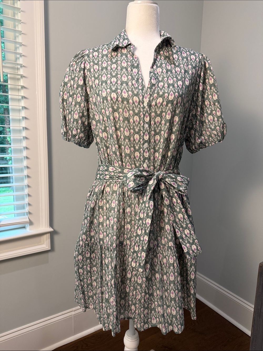 Lilla P Printed Green Floral Tie-Waist Mini Dress. Like New. Size Small.